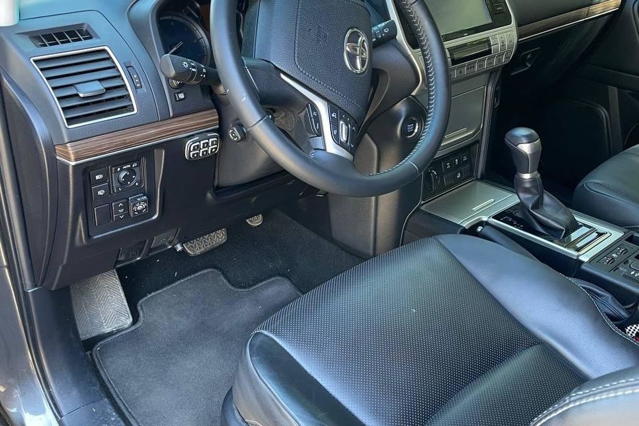 Продам Toyota Land Cruiser Prado 3.4 4WD 2019 года в Ивано-Франковске