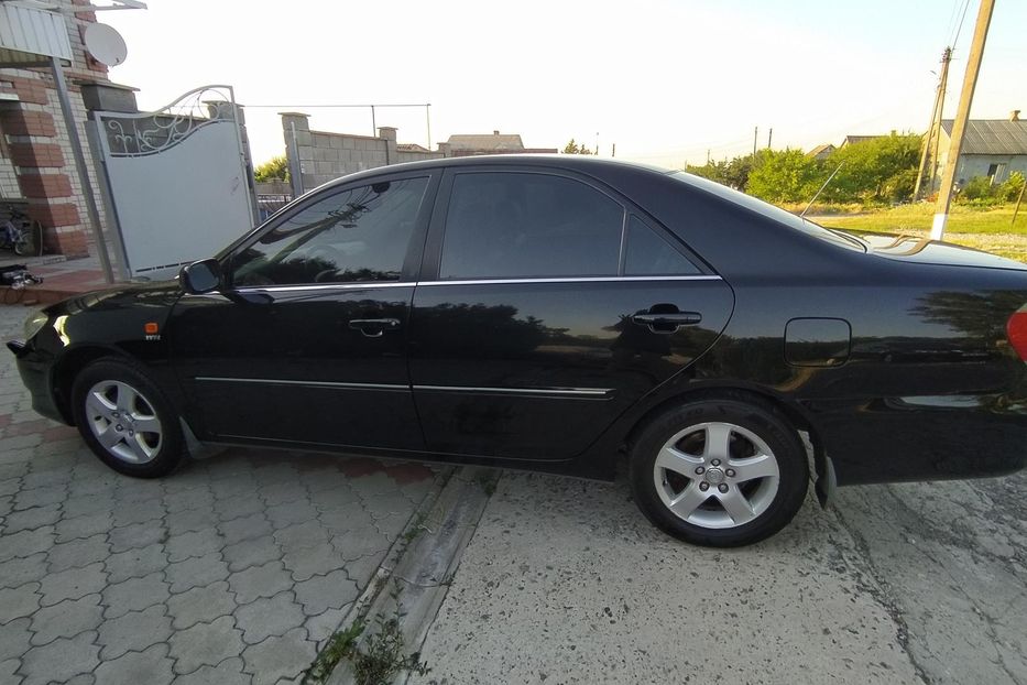 Продам Toyota Camry Рестайлинг 2005 года в г. Каменское, Днепропетровская область