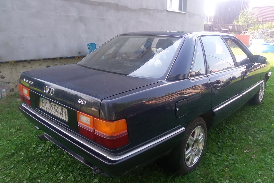 Продам Audi 100 1983 года в г. Костополь, Ровенская область