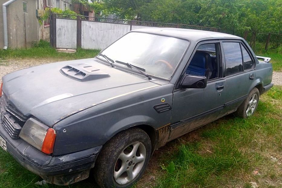 Продам Opel Ascona 1988 года в Черновцах