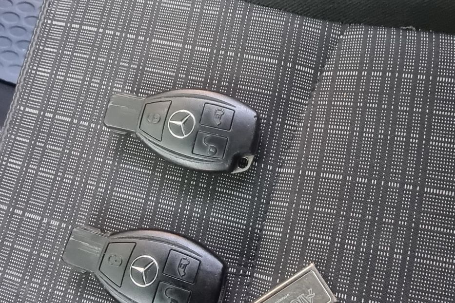 Продам Mercedes-Benz Vito пасс. 113 CDI BlueEfficiency MT LONG 2014 года в Киеве
