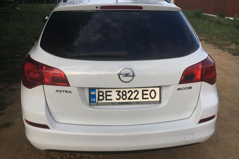 Продам Opel Astra J 2011 года в г. Веселиново, Николаевская область