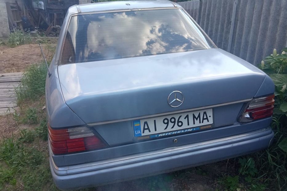 Продам Mercedes-Benz 250 124 1994 года в Киеве