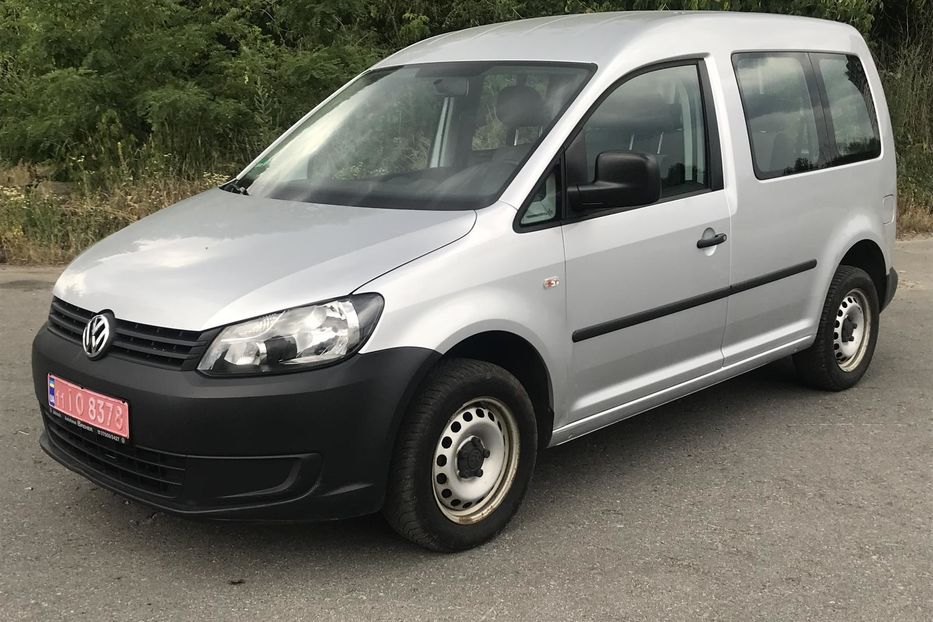 Продам Volkswagen Caddy пасс. 2011 года в Киеве