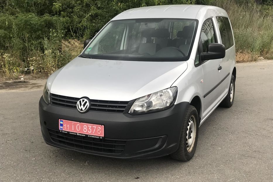 Продам Volkswagen Caddy пасс. 2011 года в Киеве