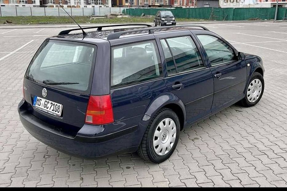 Продам Volkswagen Golf IV 1.4 Mpi 2000 года в Киеве