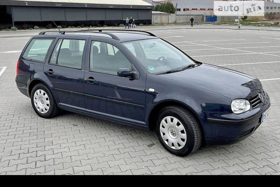 Продам Volkswagen Golf IV 1.4 Mpi 2000 года в Киеве