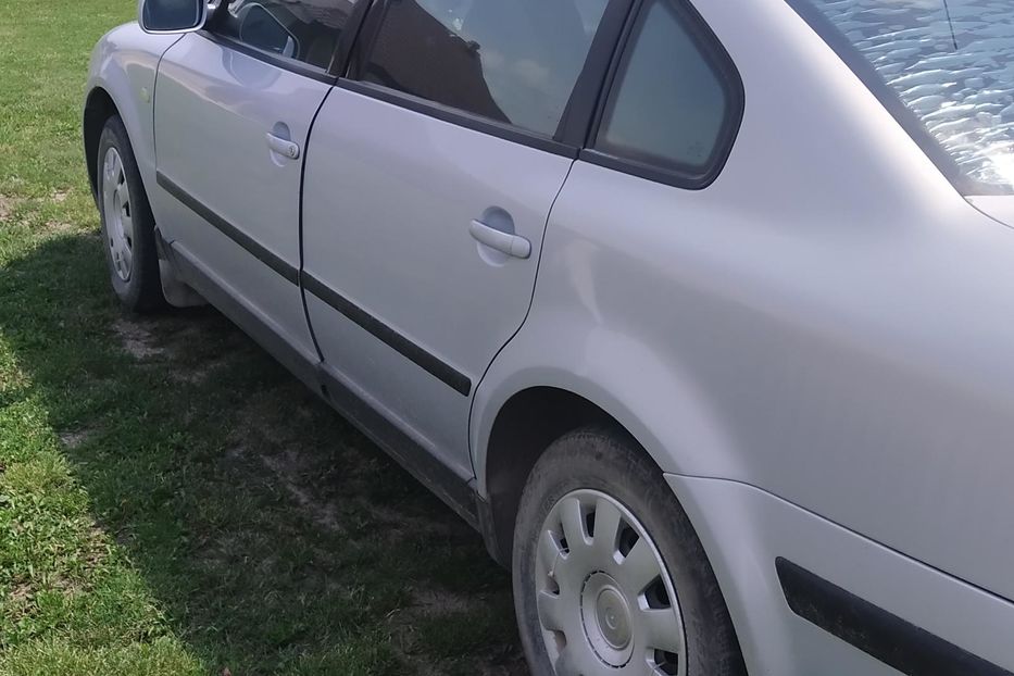 Продам Volkswagen Passat B5 1999 года в Черновцах