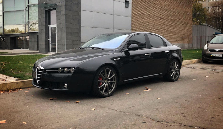 Продам Alfa Romeo 159 2011 года в г. Рени, Одесская область