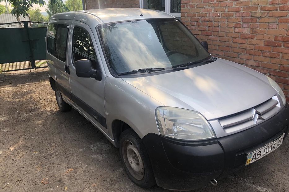 Продам Citroen Berlingo пасс. 2003 года в г. Бершадь, Винницкая область