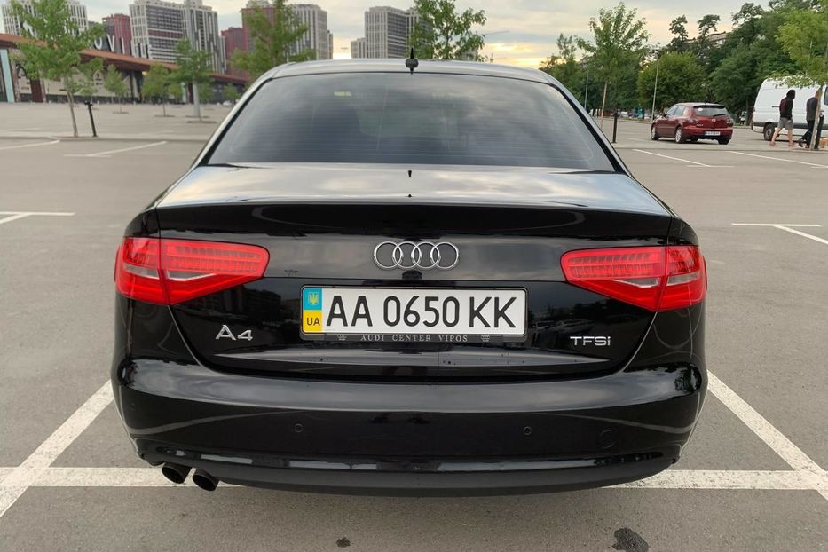 Продам Audi A4 1.8 TFSI 2013 года в Киеве