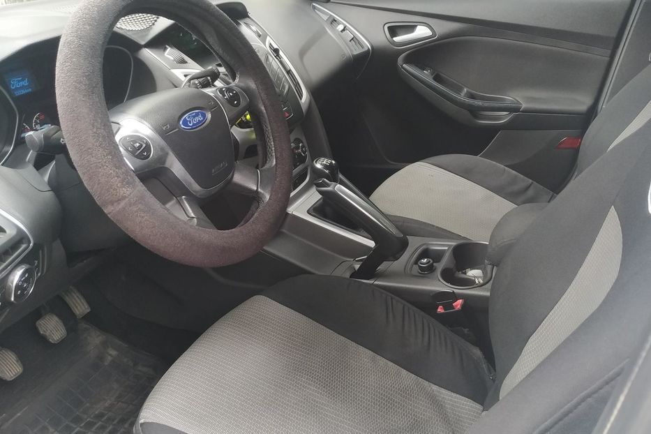 Продам Ford Focus 2013 года в Житомире