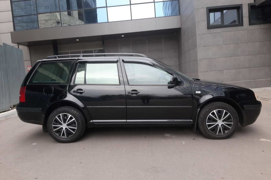 Продам Volkswagen Golf IV TDI 2002 года в Киеве