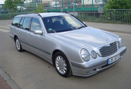 Продам Mercedes-Benz E-Class 220 2002 года в Харькове