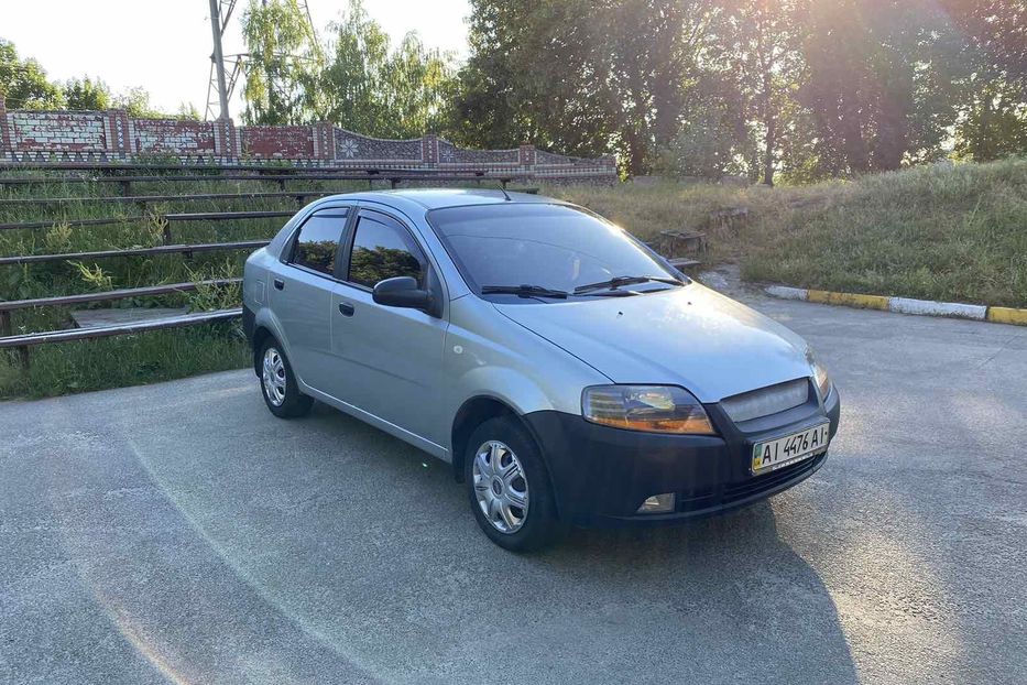 Продам Chevrolet Aveo 2005 года в Киеве