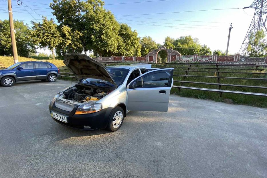 Продам Chevrolet Aveo 2005 года в Киеве