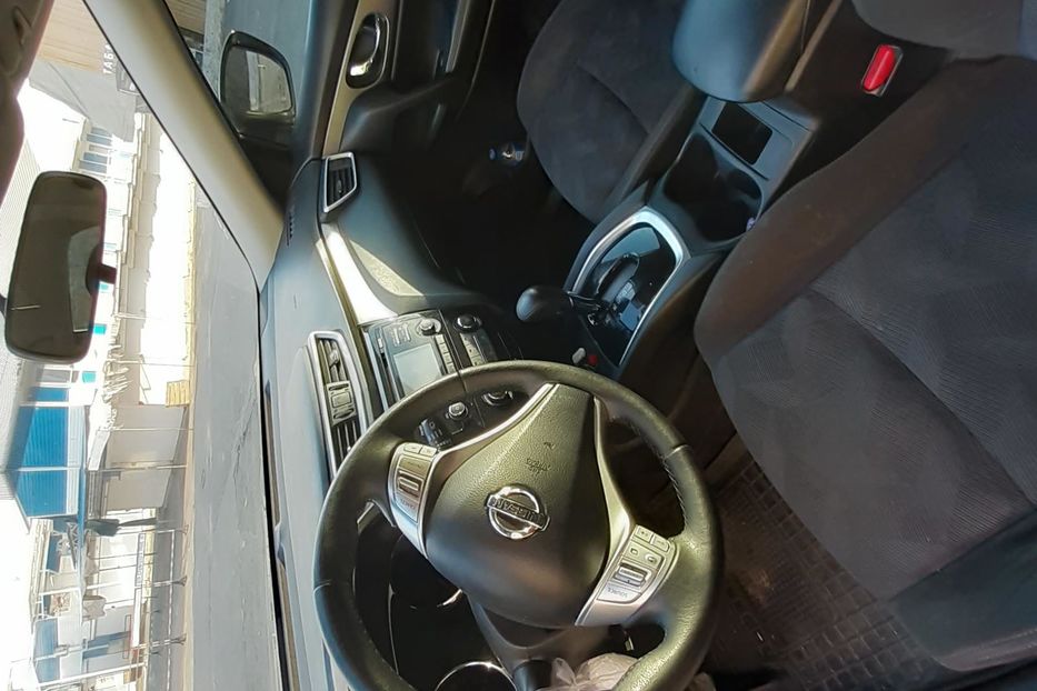 Продам Nissan Rogue 2015 года в Одессе