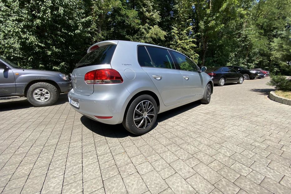 Продам Volkswagen Golf  VI 2010 года в Ужгороде