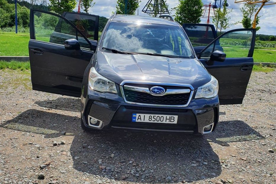 Продам Subaru Forester XT turbo 2013 года в г. Ирпень, Киевская область