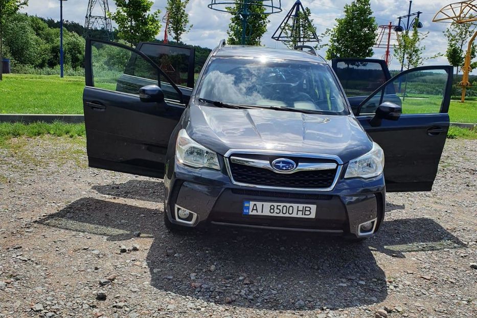 Продам Subaru Forester XT turbo 2013 года в г. Ирпень, Киевская область