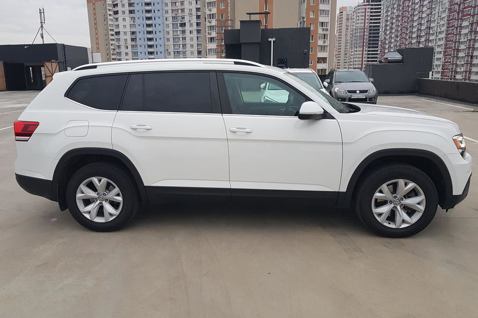 Продам Volkswagen Atlas 2017 года в Киеве