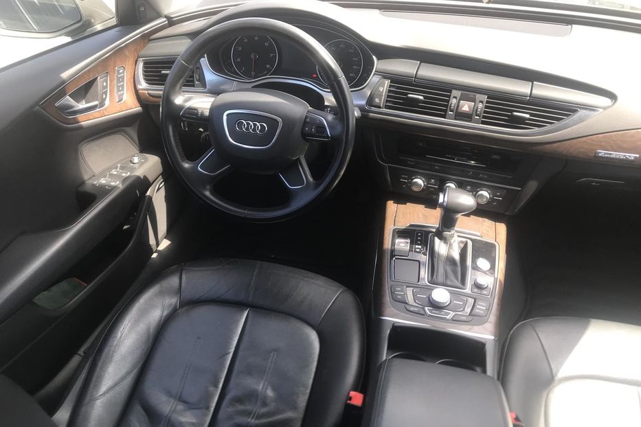 Продам Audi A7 2013 года в Киеве