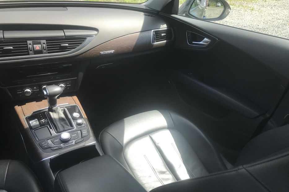 Продам Audi A7 2013 года в Киеве