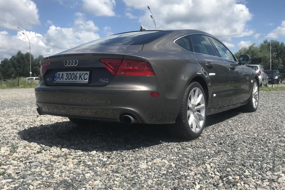 Продам Audi A7 2013 года в Киеве