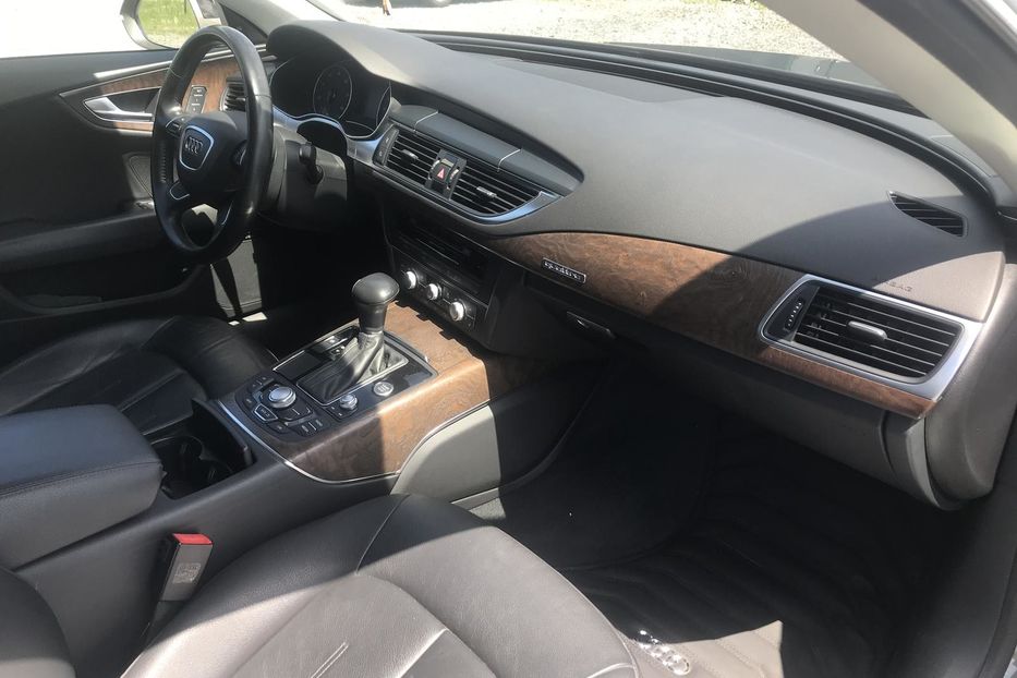 Продам Audi A7 2013 года в Киеве