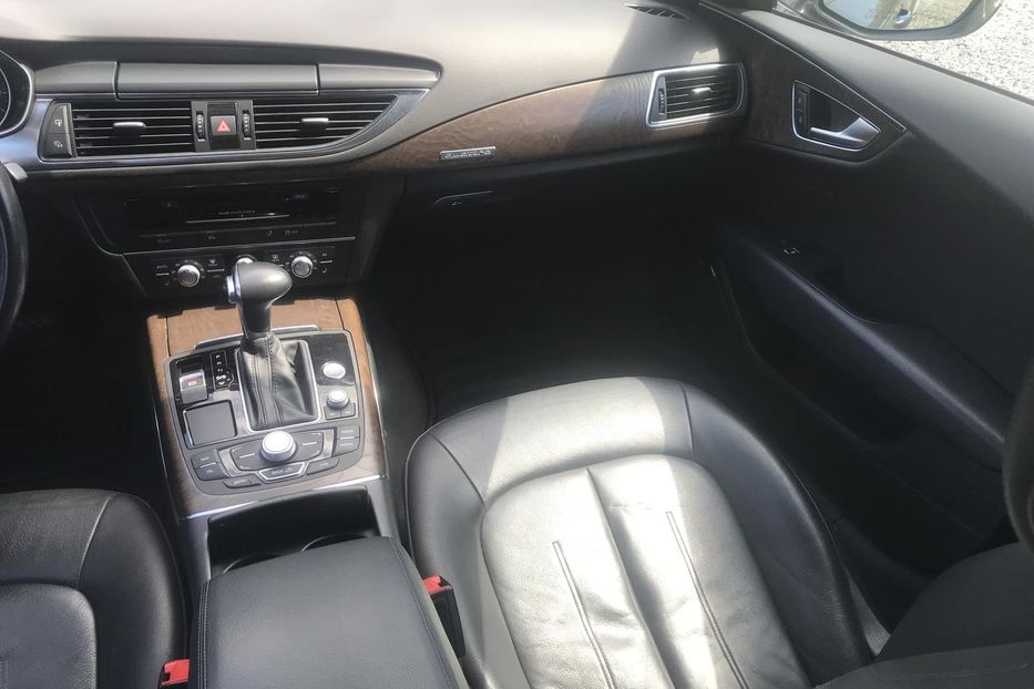 Продам Audi A7 2013 года в Киеве