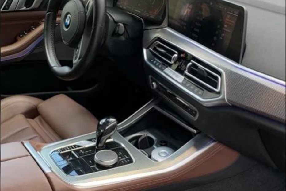 Продам BMW X5 2019 года в Киеве