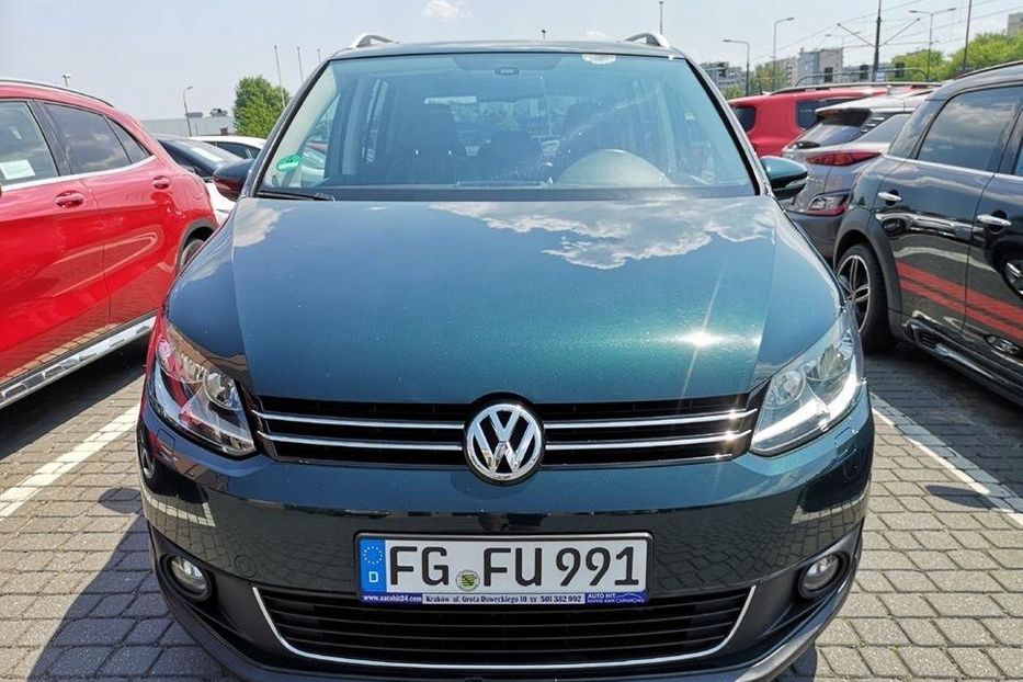 Продам Volkswagen Touran TDi 2011 года в Харькове