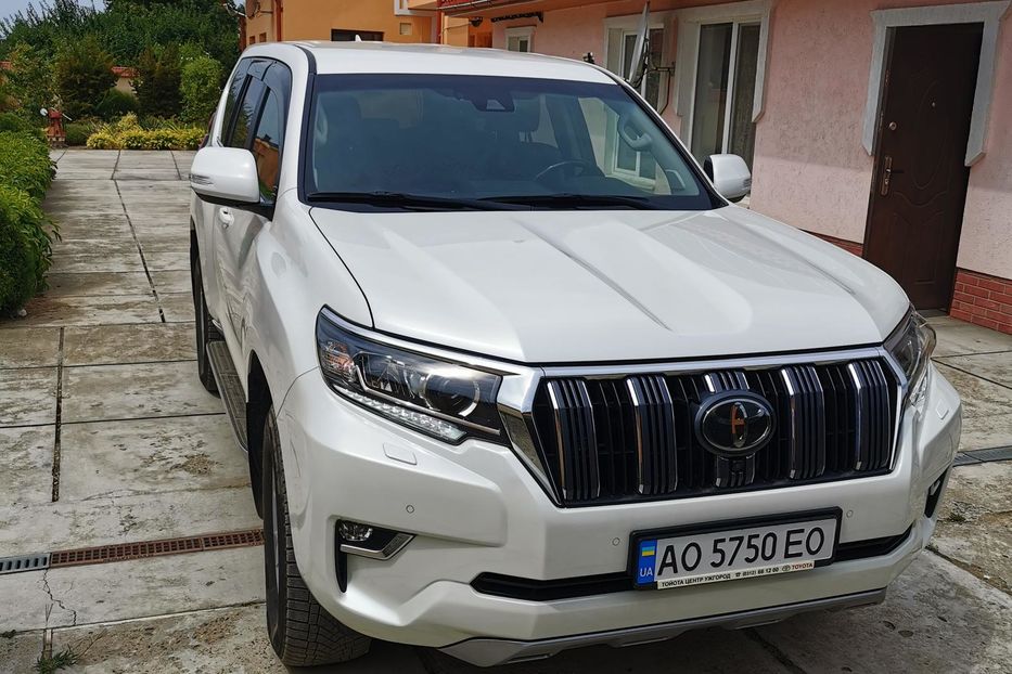 Продам Toyota Land Cruiser Prado Premium 150 2019 года в г. Виноградов, Закарпатская область