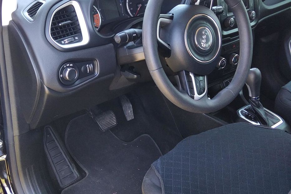 Продам Jeep Renegade Sport 2019 года в Полтаве