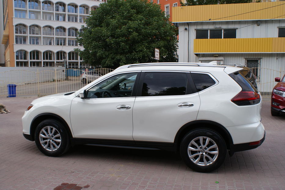 Продам Nissan Rogue SV 2018 года в Одессе