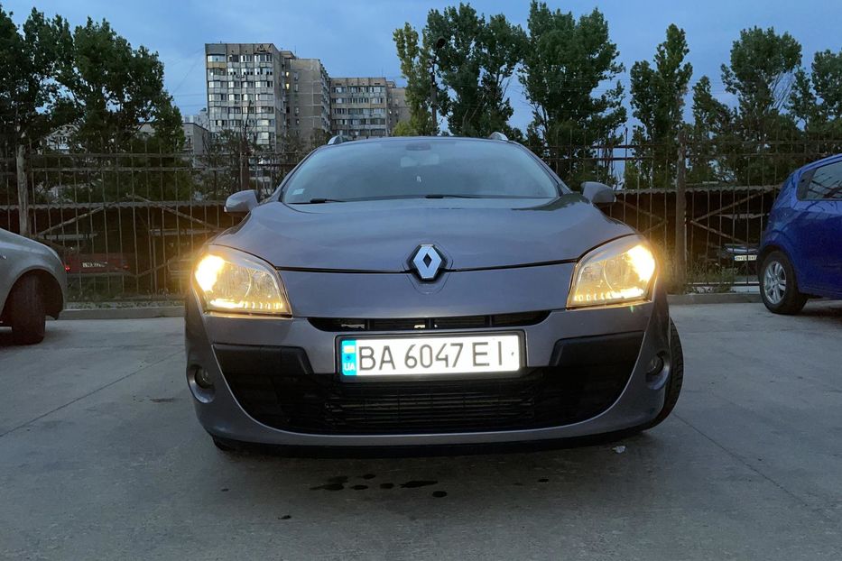 Продам Renault Megane 2011 года в Одессе