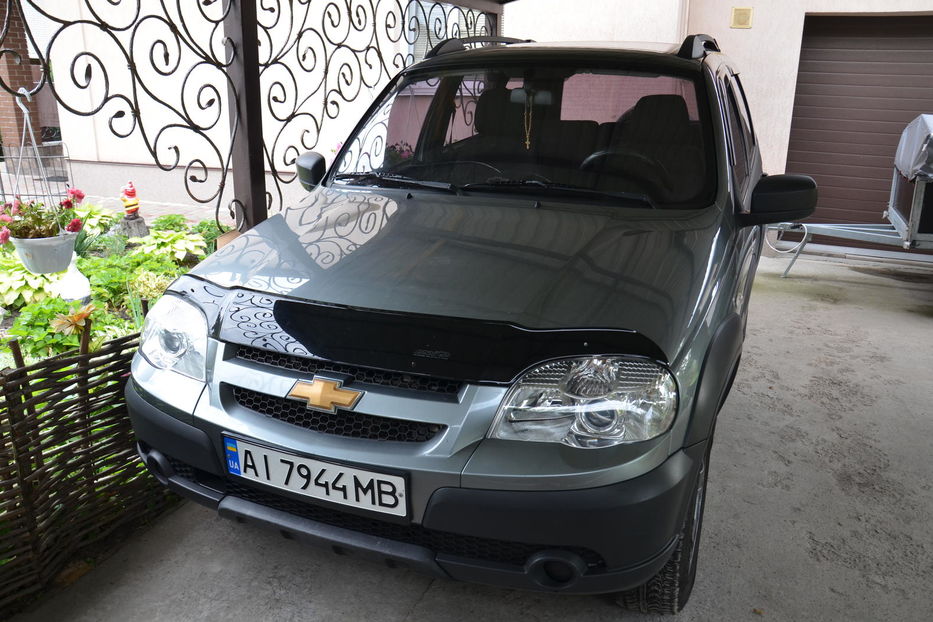 Продам Chevrolet Niva Chevrolet Niva 1.7 MT 2016 года в г. Борисполь, Киевская область