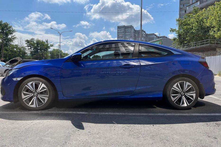 Продам Honda Civic 2017 года в Днепре