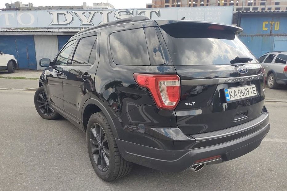 Продам Ford Explorer Black Edition 2018 года в Киеве