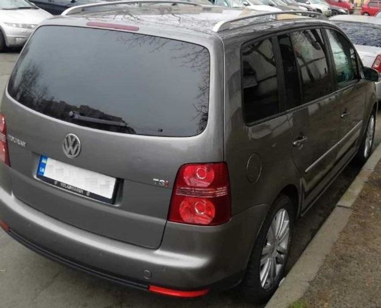 Продам Volkswagen Touran 2007 года в Киеве