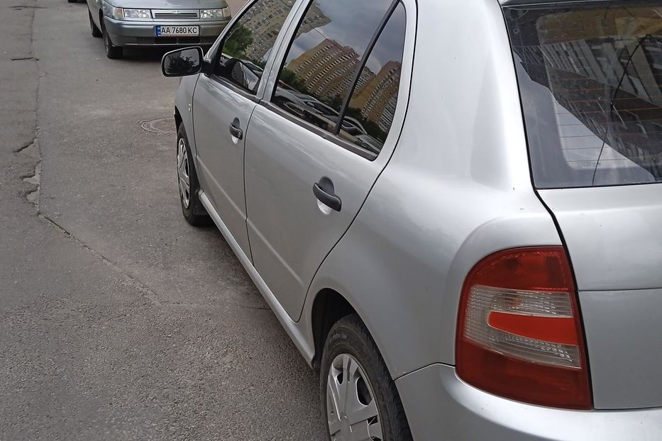 Продам Skoda Fabia 2005 года в Киеве