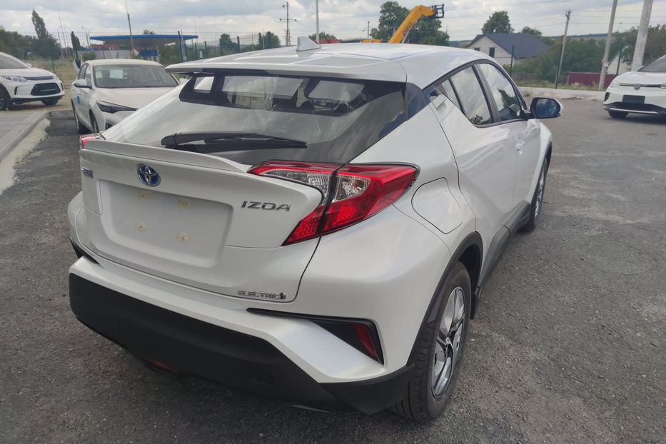 Продам Toyota C-HR Toyota C-HR 2022 2022 года в г. Звенигородка, Черкасская область