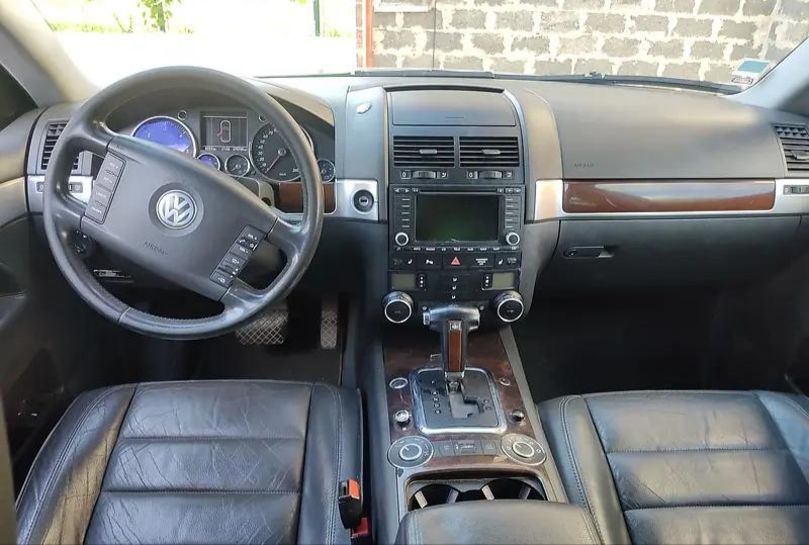 Продам Volkswagen Touareg Дизель 2004 года в г. Вилы, Винницкая область