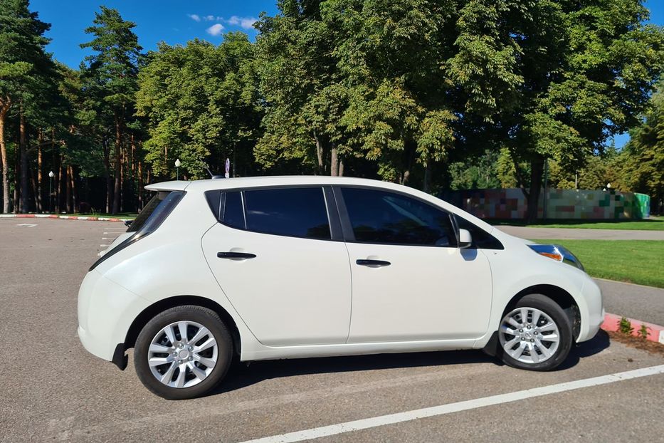 Продам Nissan Leaf S 2016 года в Харькове