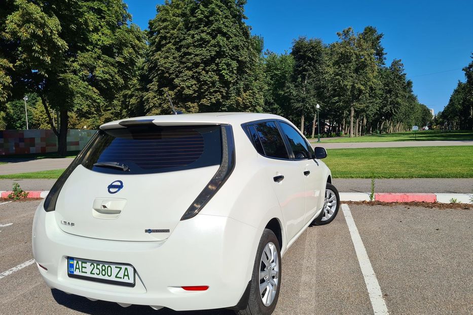 Продам Nissan Leaf S 2016 года в Харькове