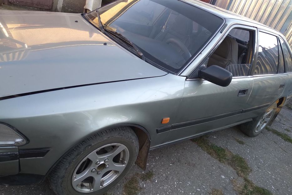 Продам Toyota Carina 1991 года в Одессе