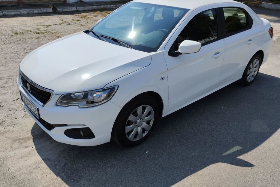 Продам Peugeot 301 2017 года в Киеве