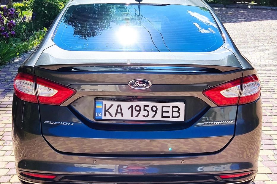 Продам Ford Fusion Titanium 2015 года в Киеве