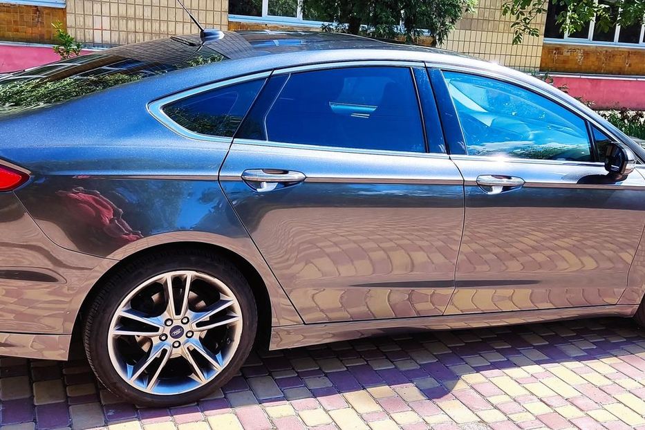 Продам Ford Fusion Titanium 2015 года в Киеве