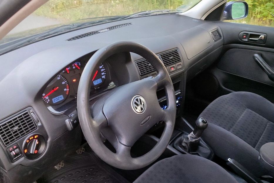 Продам Volkswagen Golf IV 2003 года в Киеве